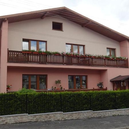 Gaestehaus Eva Apartment Nova Lesna Ngoại thất bức ảnh